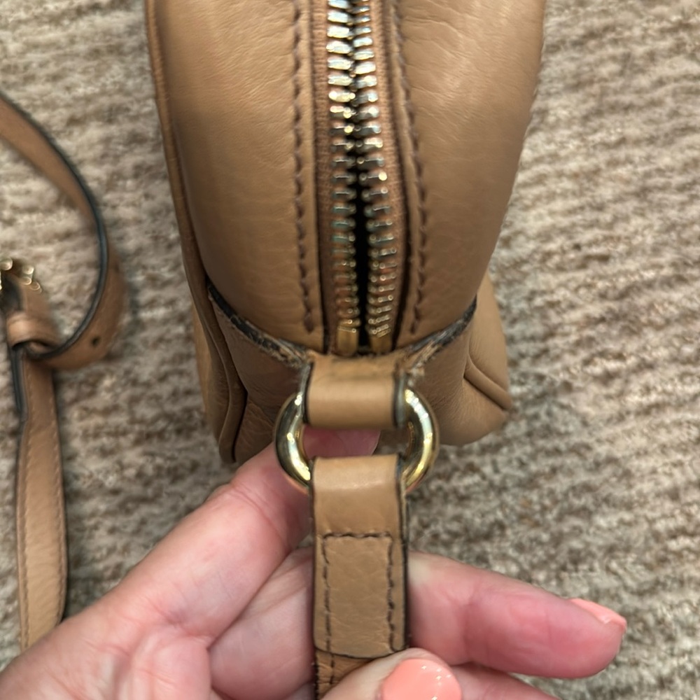 Gucci Tan Crossbody Bag - Picture 14 of 16